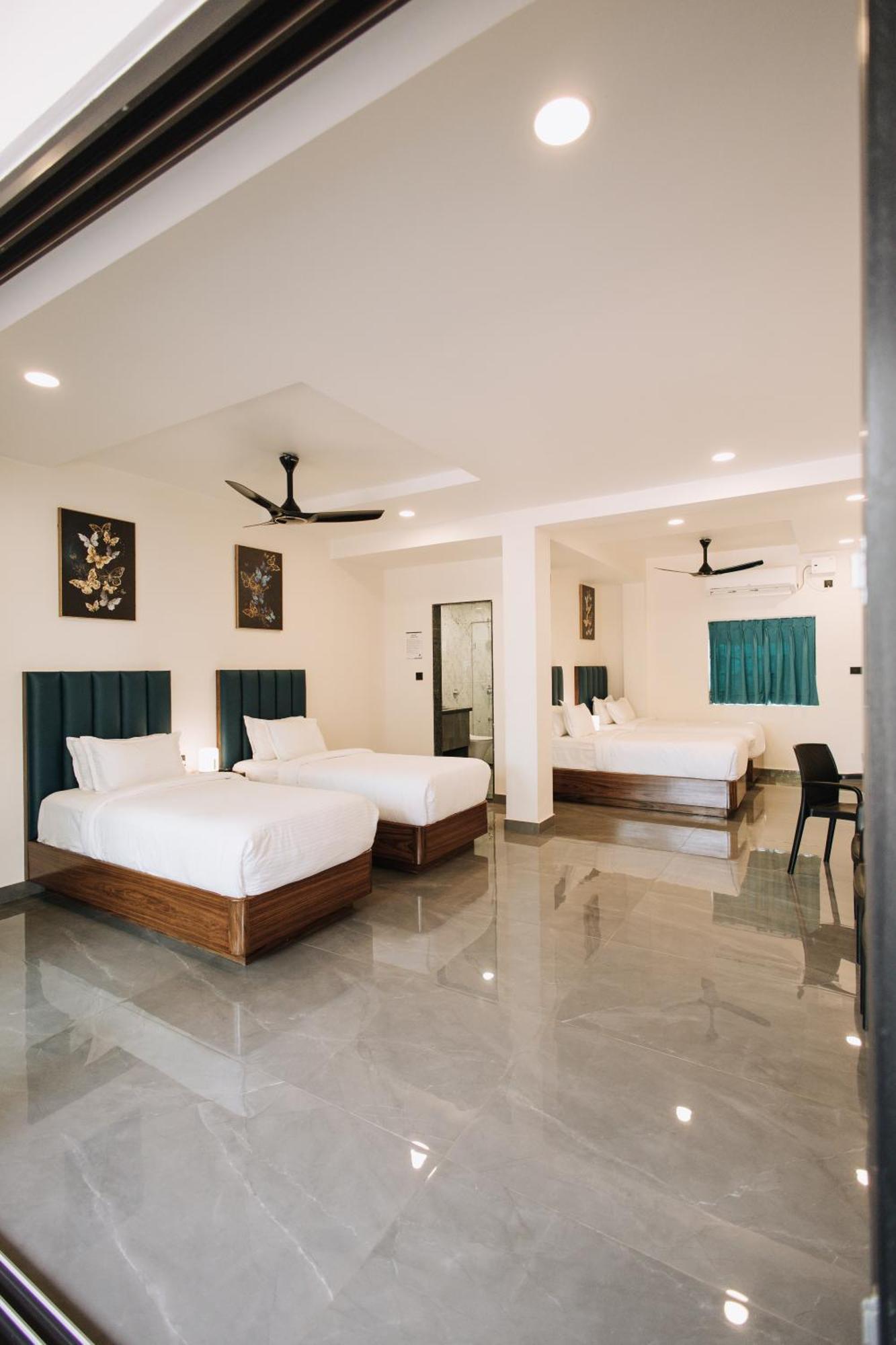 Anjuna Blue Resort Dış mekan fotoğraf