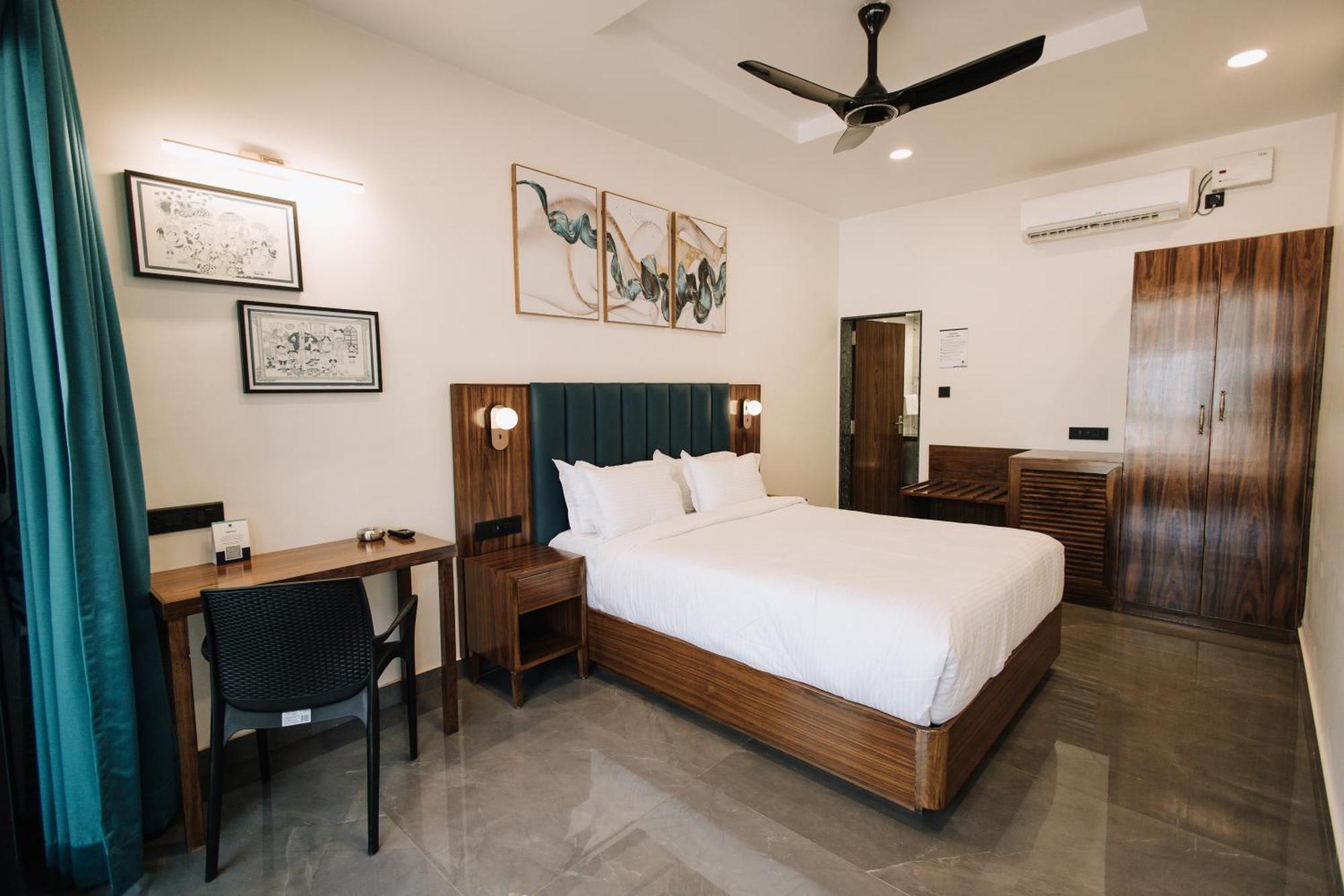 Anjuna Blue Resort Dış mekan fotoğraf